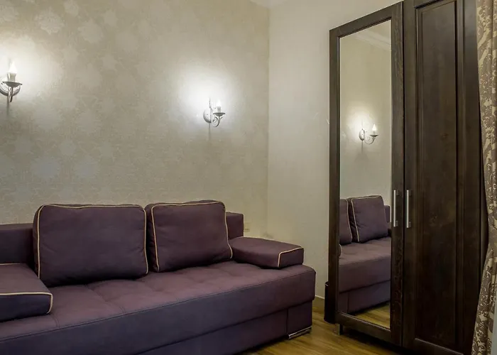 Mini Hotel Barvy Lvova On Hnatyuka St.