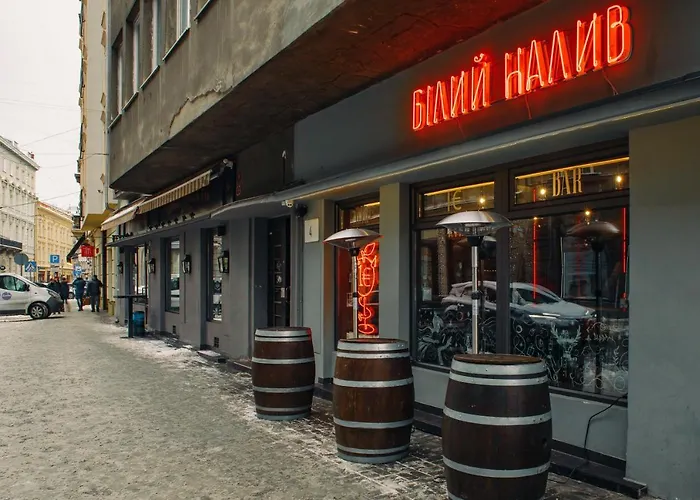 Mini Hotel Barvy Lvova On Hnatyuka St.