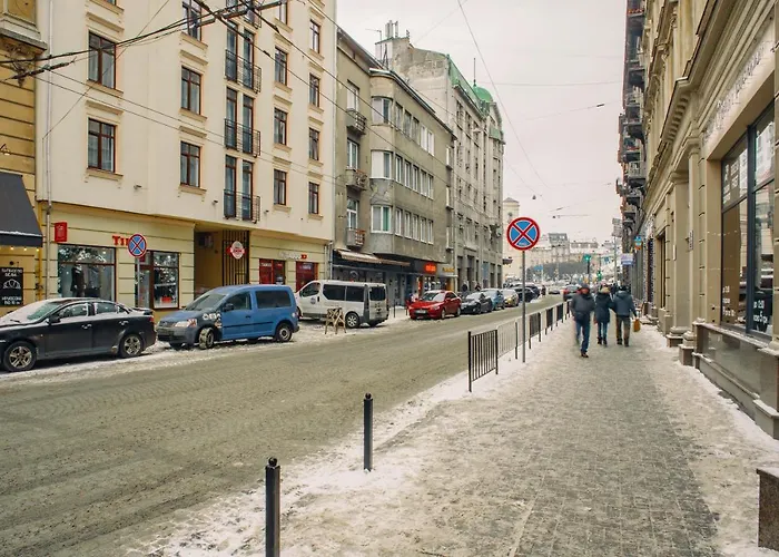 Mini Hotel Barvy Lvova On Hnatyuka St.