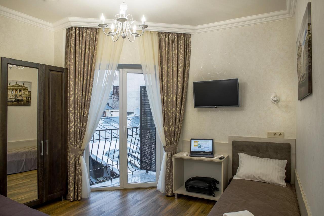 Mini Barvy Lvova On Hnatyuka St. Hotel apartamentowy